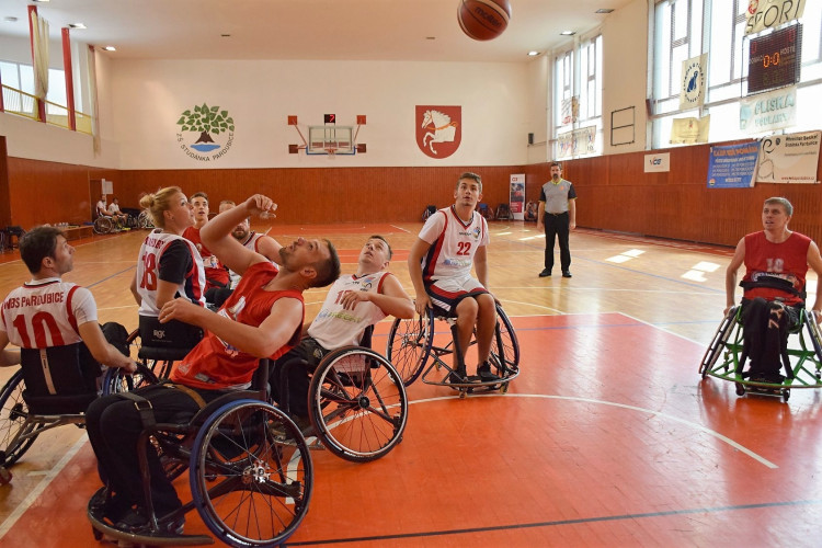 Tým basketbalu na vozíku Tigers České Budějovice