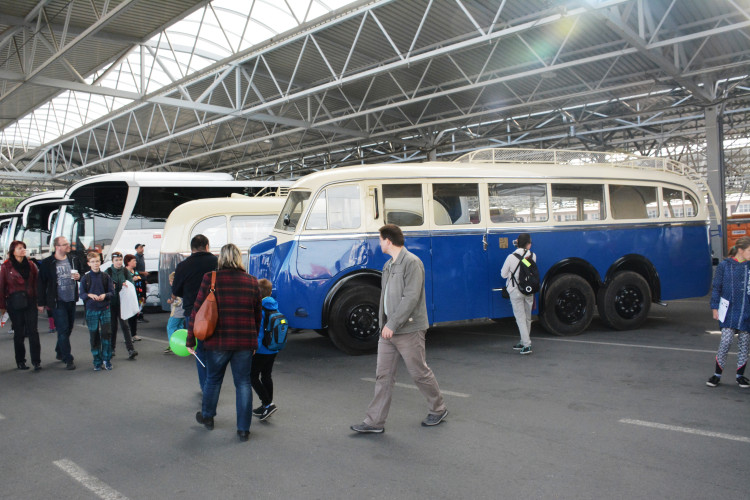 Dopravní podnik otevřel dveře návštěvníkům