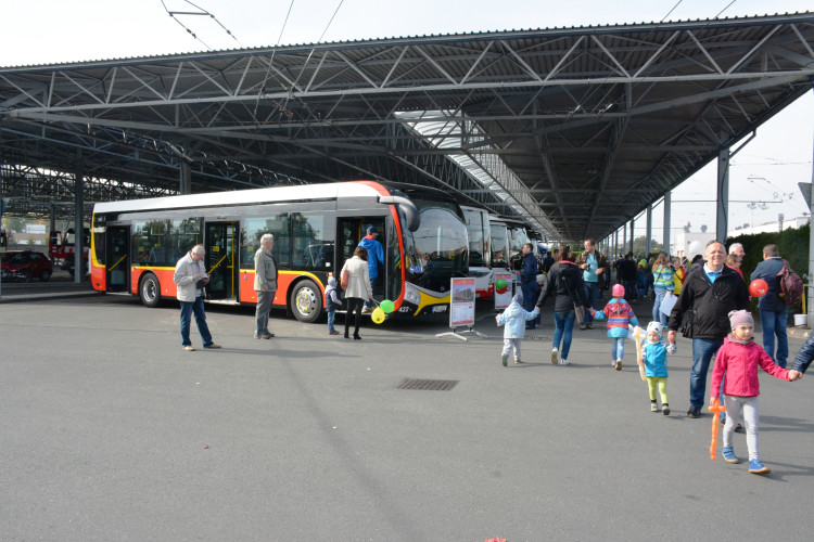 Dopravní podnik otevřel dveře návštěvníkům