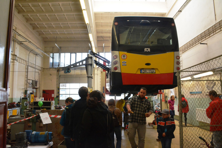 Dopravní podnik otevřel dveře návštěvníkům