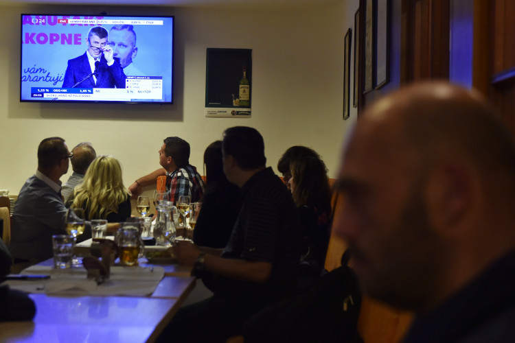 Atmosféra ve volebním štábu ANO byla poklidná.