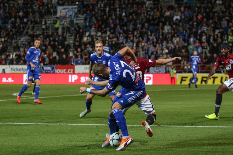 FOTOGALERIE: Sigma konečně za tři body! Sparta se v Olomouci neprosadila, gólem zařídíl výhru Nešpor