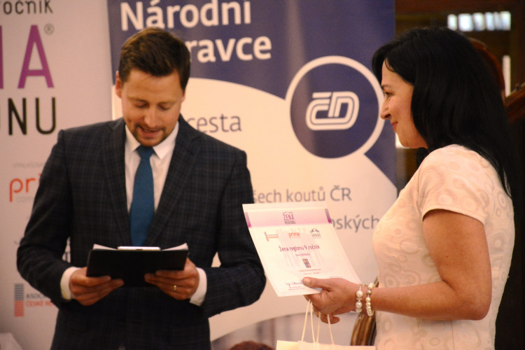 Ženou regionu se  stala Tereza Melišová, pomáhá dětem v nemocnicích i azylových domech 