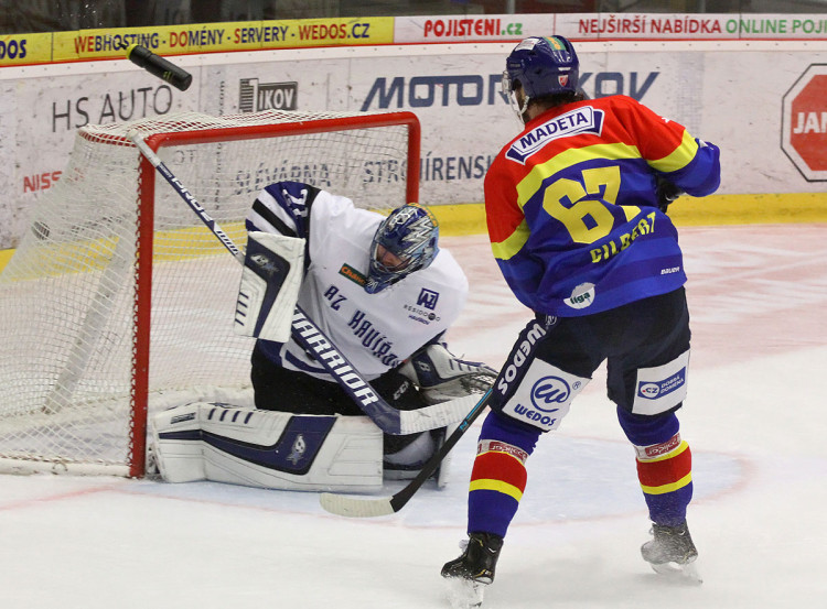 Gilbert dává na 5:0