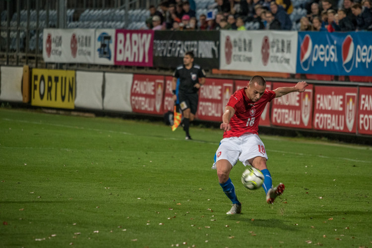 Česká dvacítka s kapitánem Havelkou remizovala s Anglií