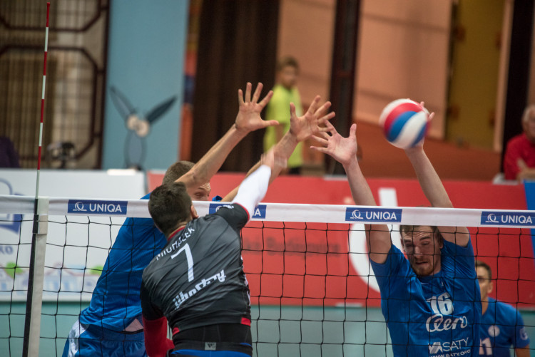 První domácí zápas letošní sezony hráči Jihostroje zvládli