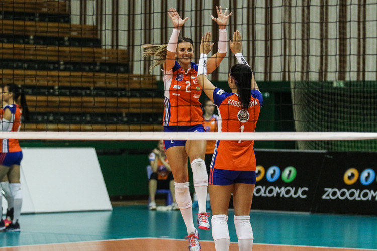 FOTOGALERIE: Dva body. Tolik chybělo olomouckým volejbalistkám k triumfu v Lize mistryň nad Albou Blaj