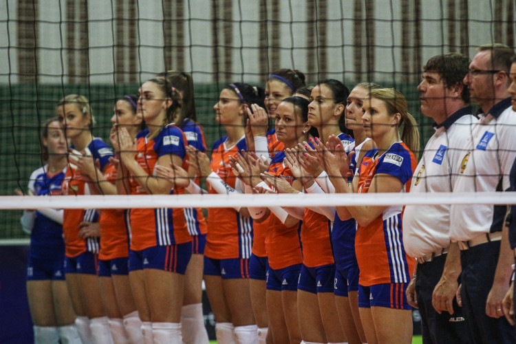 FOTOGALERIE: Dva body. Tolik chybělo olomouckým volejbalistkám k triumfu v Lize mistryň nad Albou Blaj