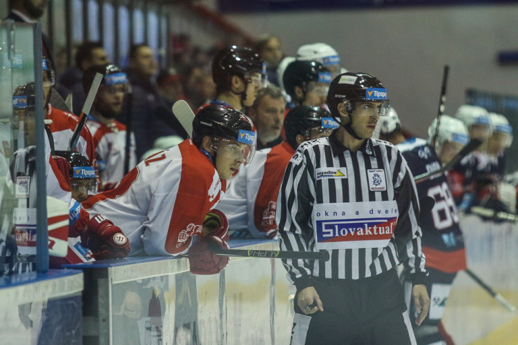 Mora padla na domácím ledě s posledním Chomutovem 2:3