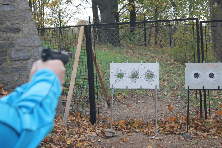 Žáci jihlavských škol si na Heulose vyzkoušeli branný běh. Na jaře již s účastí veřejnosti