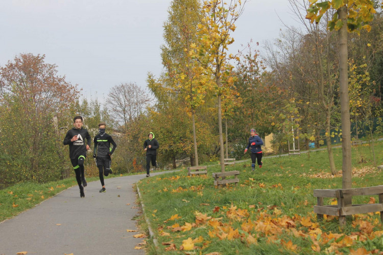 Žáci jihlavských škol si na Heulose vyzkoušeli branný běh. Na jaře již s účastí veřejnosti