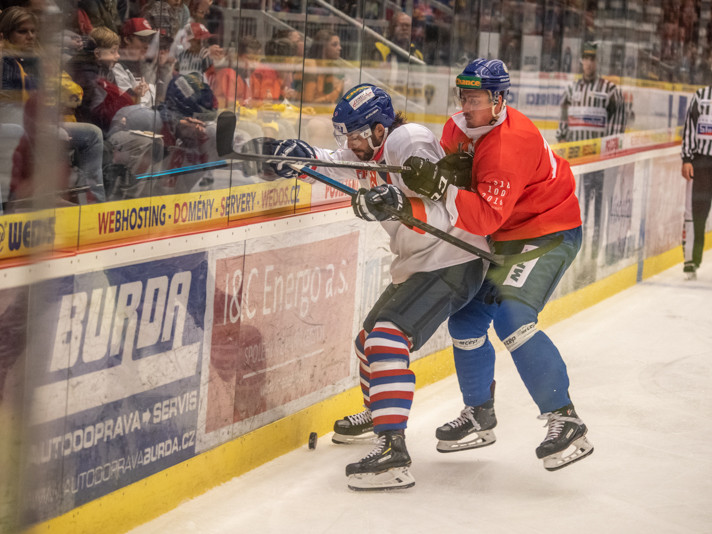 Motor porazil Přerov 3:1 ve speciálních retro dresech