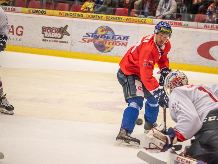 Motor porazil Přerov 3:1 ve speciálních retro dresech