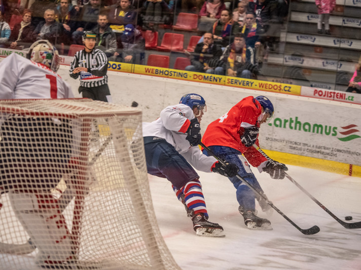 Motor porazil Přerov 3:1 ve speciálních retro dresech