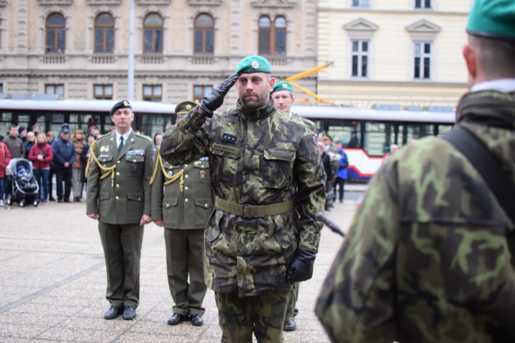 Podívejte se, jak probíhal pietní akt u pomníku T G. Masaryka k 28. říjnu