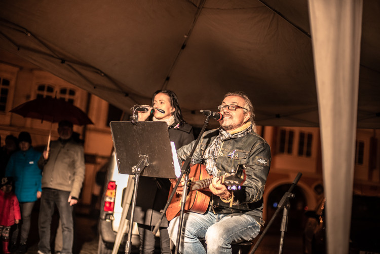 Oslavy 100 let republiky na budějckém náměstí