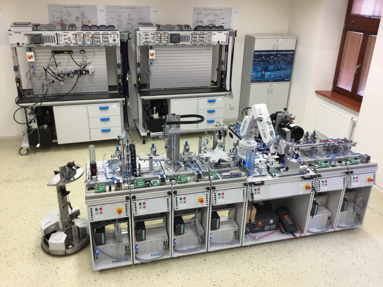 VOŠ a SPŠ Automobilní a Technická