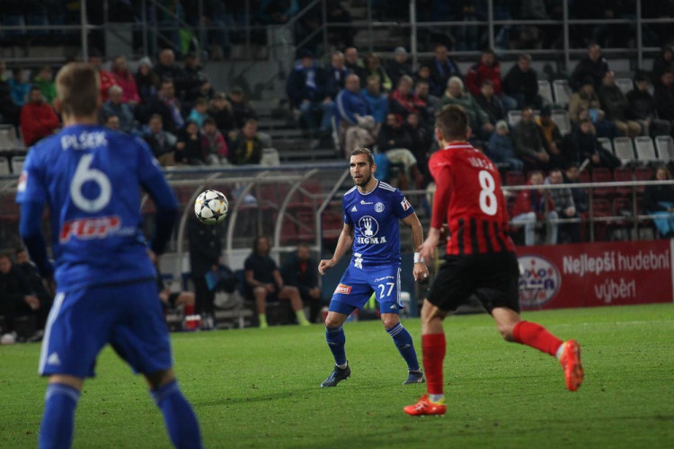 Sigma vydřela s Opavou na domácím hřišti bod, po dvou inkasovaných gólech vyrovnala na 2:2