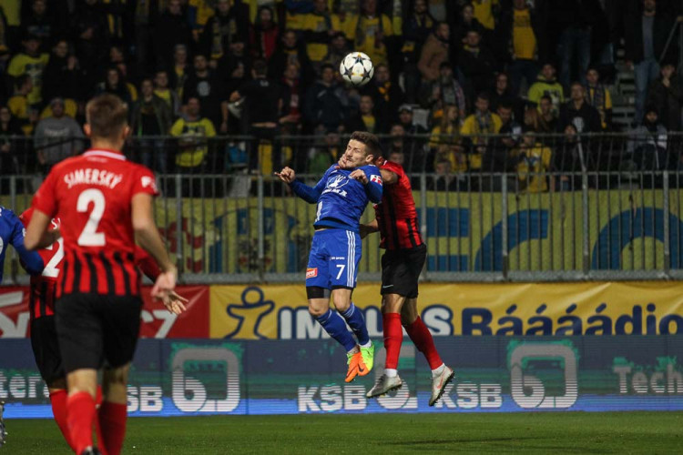 Sigma vydřela s Opavou na domácím hřišti bod, po dvou inkasovaných gólech vyrovnala na 2:2