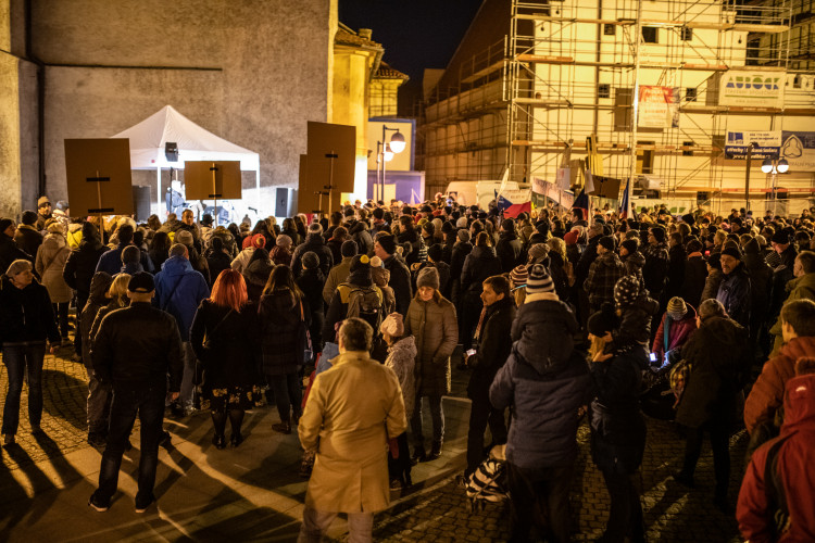 Den boje za svobodu a demokracii