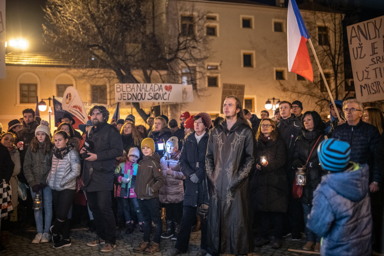 Den boje za svobodu a demokracii