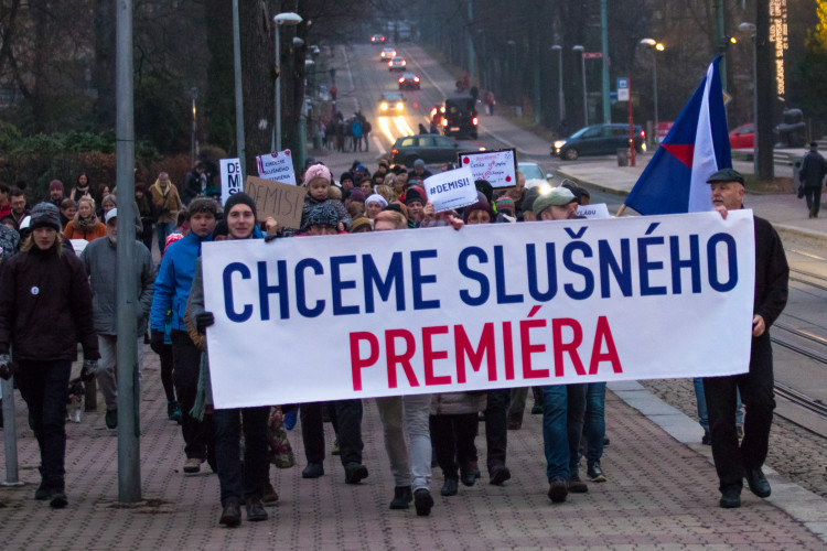 Pochod Libercem Za slušného premiéra