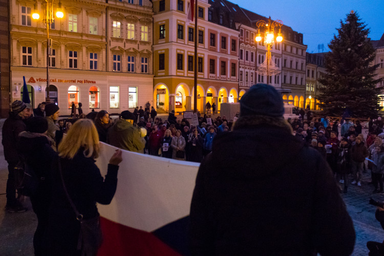 Pochod Libercem Za slušného premiéra
