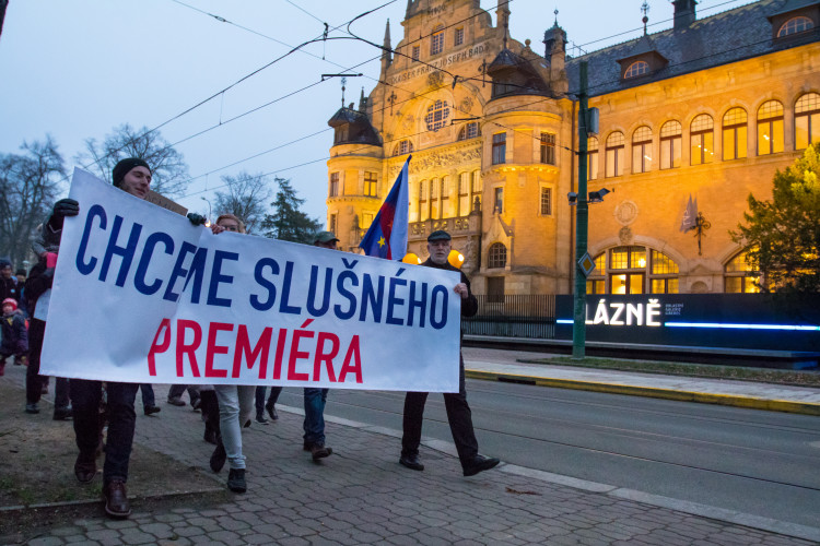 Pochod Libercem Za slušného premiéra