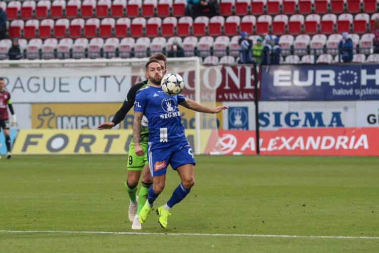 FOTOGALERIE: Sigma dostala doma naloženo od Mladé Boleslavi 0:4, Komličenko dal hattrick