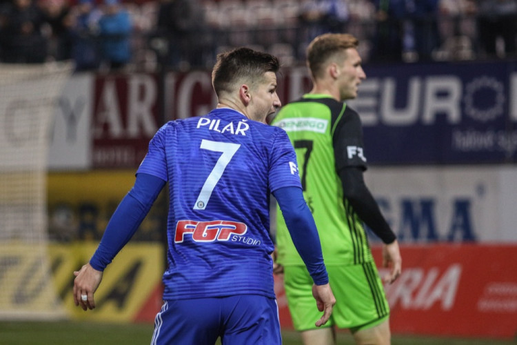 FOTOGALERIE: Sigma dostala doma naloženo od Mladé Boleslavi 0:4, Komličenko dal hattrick