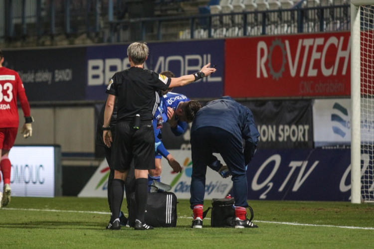 FOTOGALERIE: Sigma dostala doma naloženo od Mladé Boleslavi 0:4, Komličenko dal hattrick