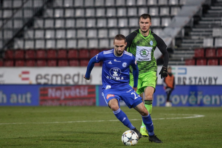 FOTOGALERIE: Sigma dostala doma naloženo od Mladé Boleslavi 0:4, Komličenko dal hattrick