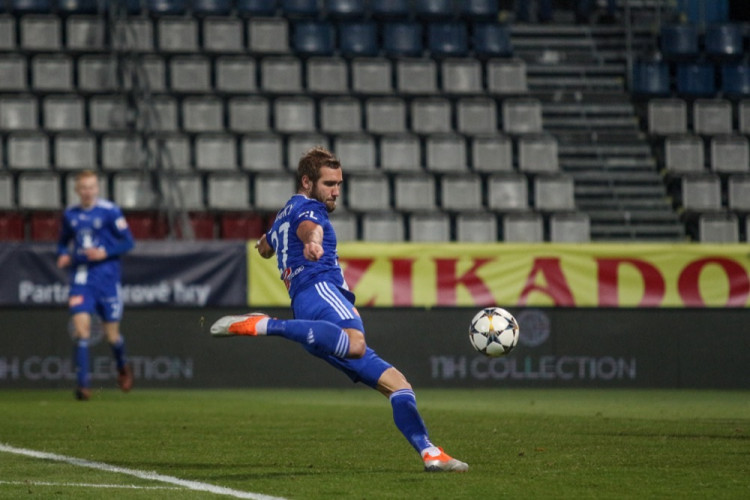 FOTOGALERIE: Sigma dostala doma naloženo od Mladé Boleslavi 0:4, Komličenko dal hattrick