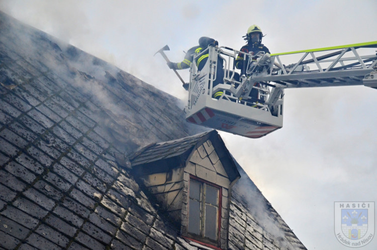 Požár rodinného domu v Chrastavě