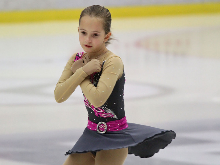 Devítiletá krasobruslařka Sofie Veselá