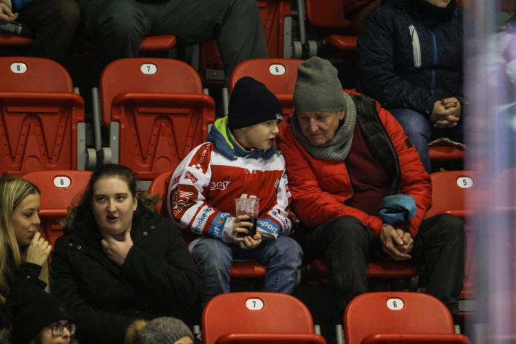 FOTOGALERIE: Souboj kohoutů s ševci měl všechno – od bitek až po sladkou oslavu vítězství