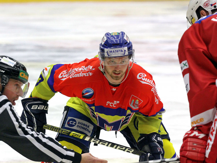 Cody Bradley na buly