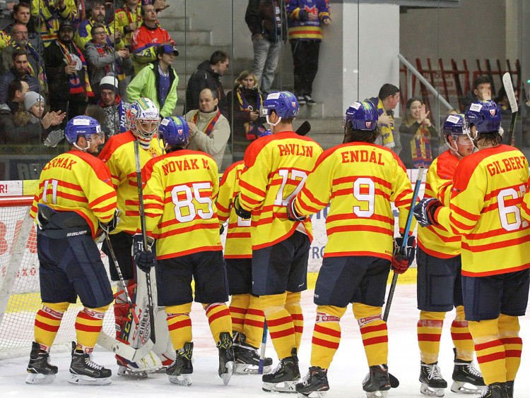 Motoráci v retro dresech proti Prostějovu uspěli