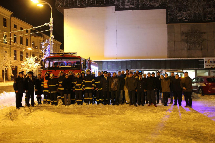 Předvánoční setkání s hasiči na jihlavské radnici