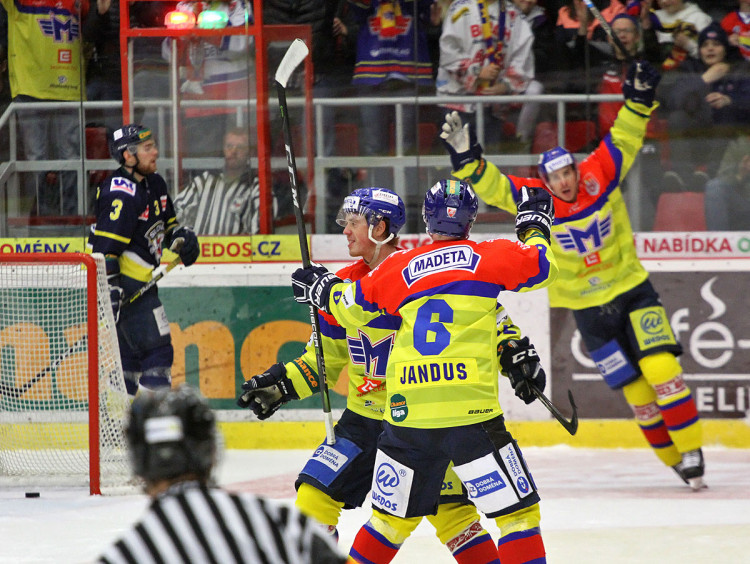 Kontaktní gól Pavla Pýchy na 2:3 na bodový zisk nestačil