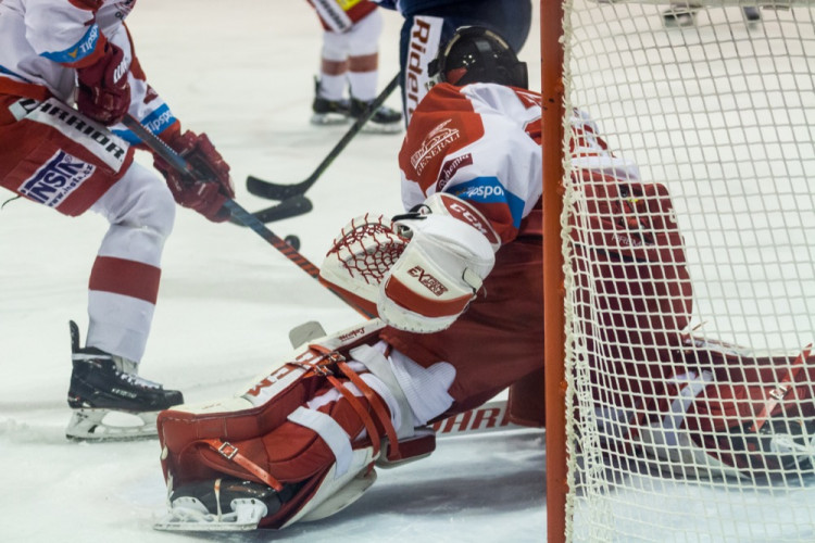 FOTOGALERIE: Mora v posledním zápasu roku prohrála s Vítkovicemi 2:5