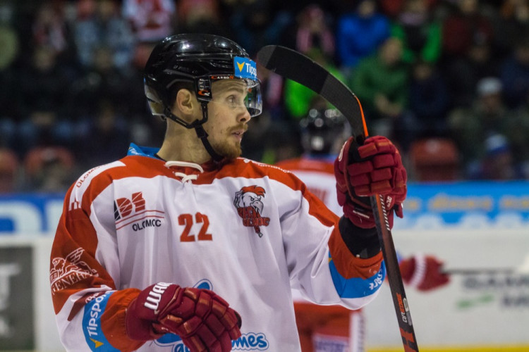 FOTOGALERIE: Mora v posledním zápasu roku prohrála s Vítkovicemi 2:5