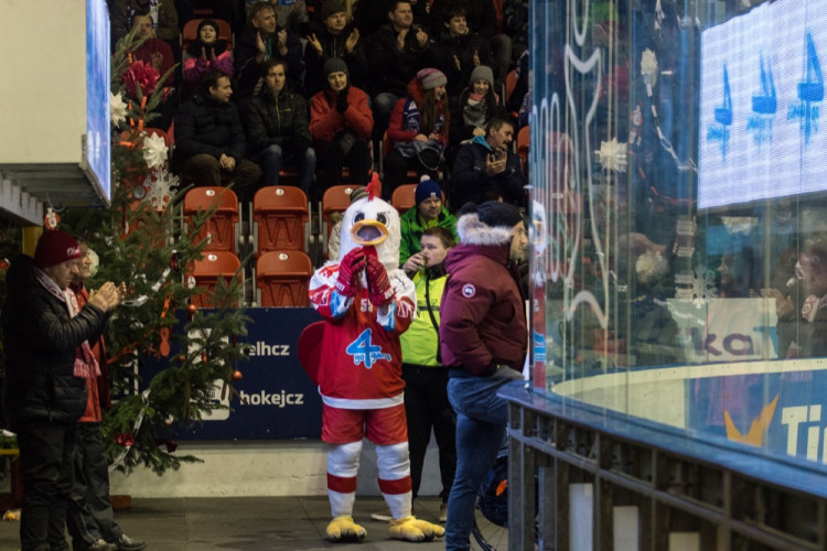 FOTOGALERIE: Mora v posledním zápasu roku prohrála s Vítkovicemi 2:5
