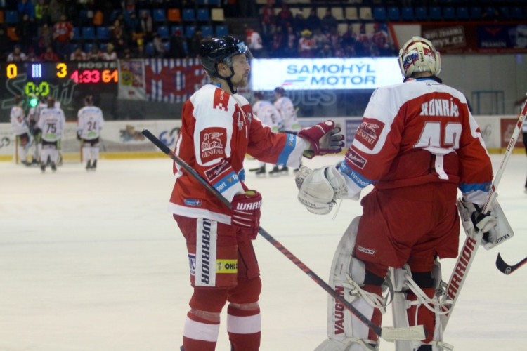 FOTOGALERIE: Mora byla proti Spartě bezzubá, na domácím ledě padla 0:3