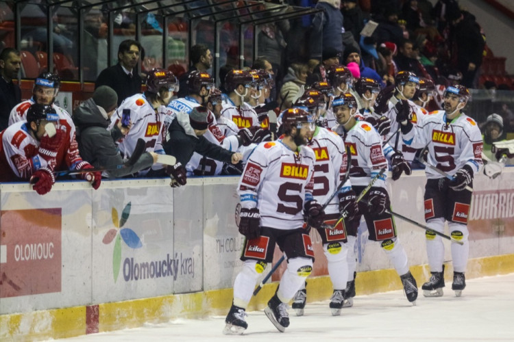 FOTOGALERIE: Mora byla proti Spartě bezzubá, na domácím ledě padla 0:3