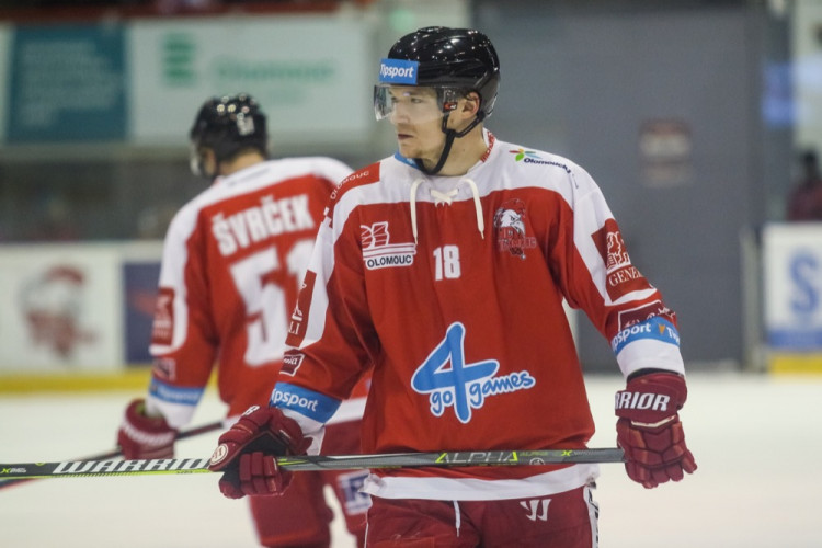 FOTOGALERIE: Mora byla proti Spartě bezzubá, na domácím ledě padla 0:3