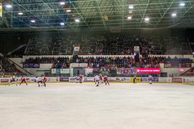 FOTOGALERIE: Mora byla proti Spartě bezzubá, na domácím ledě padla 0:3