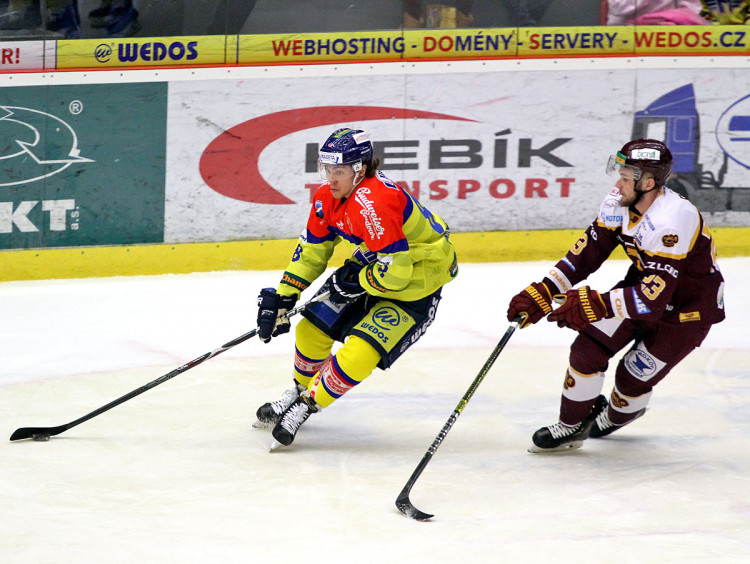 Jakub Doktor obchází Jana Pohla