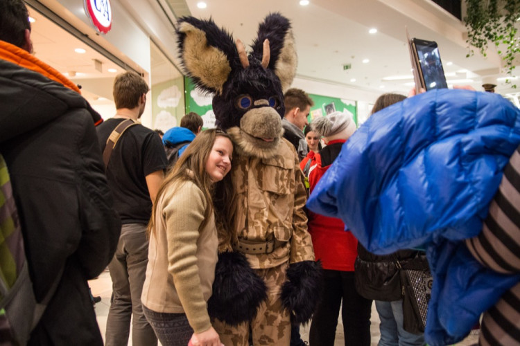 FOTOGALERIE: Šantovku dnes ovládly desítky cosplayerů. Podívejte se na nádherné masky!
