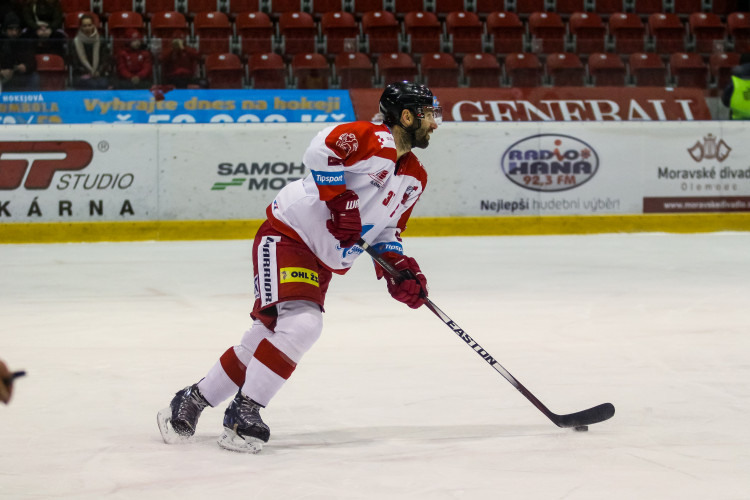 FOTOGALERIE: Výhra, kterou Mora potřebovala jak súl. Doma porazila Chomutov 3:1